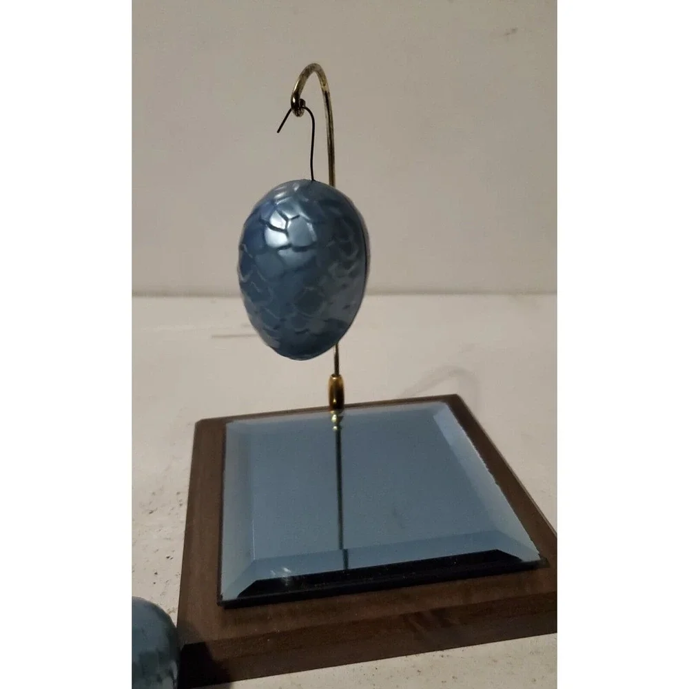 Colored Hanging Pinecone Ornament‎ Metal Egg Switzerland (9)